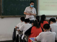 2022年4月份好老师刘鹏万： 追求卓越，心系教育